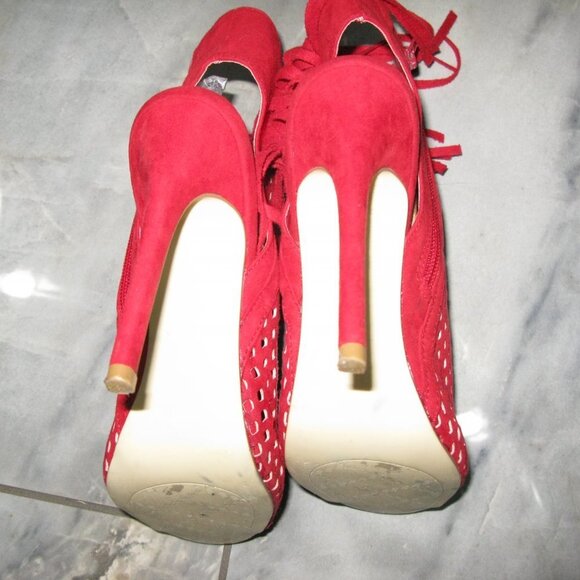 JUST Fab Red Faux Suede Fringe High Heel Open Toe Ankle Boots Size 7.5 - Picture 5 of 6